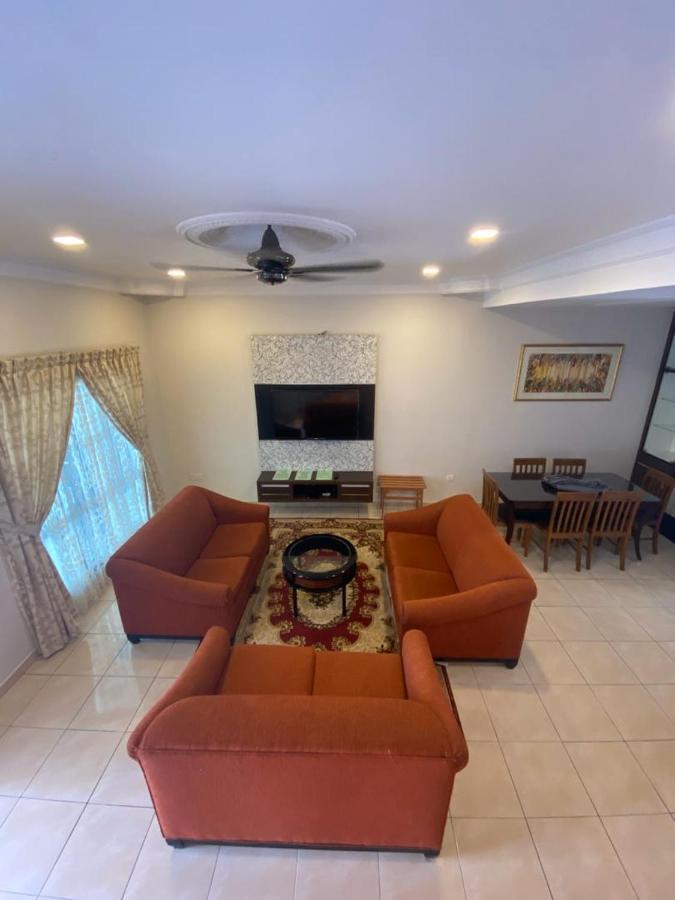 Hillview Homestay タナ・ラタ エクステリア 写真